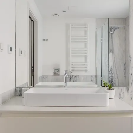 Modern 3br With Terrace In Benfica By Host For Us Apartment *