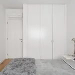 Daire Modern 3br With Terrace In Benfica By Host For Us Lisboa