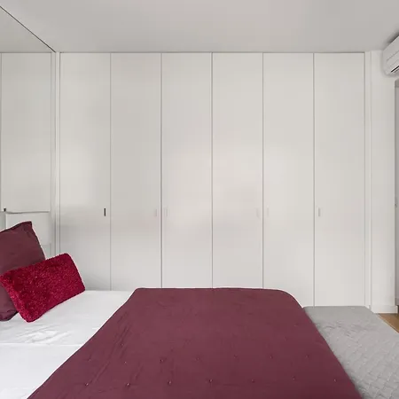 Modern 3br With Terrace In Benfica By Host For Us *